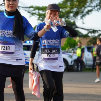 Runner Photo 3484216