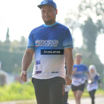 Runner Photo 3484228