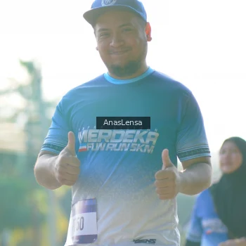 Runner Photo 3484274