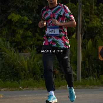 Runner Photo 3484296