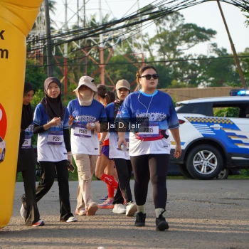 Runner Photo 3484313