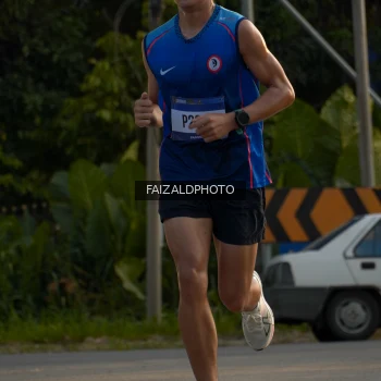 Runner Photo 3484314