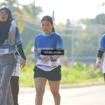 Runner Photo 3484315