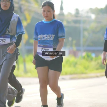 Runner Photo 3484320