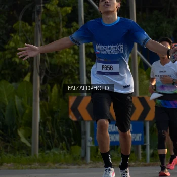 Runner Photo 3484322