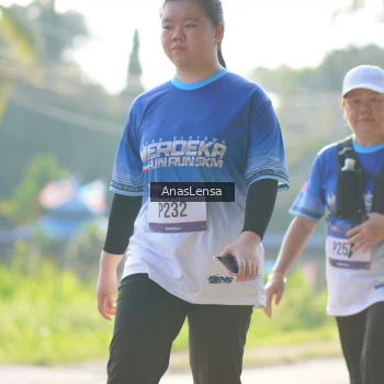 Runner Photo 3484326