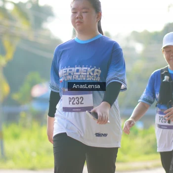 Runner Photo 3484336