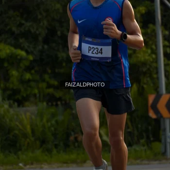 Runner Photo 3484360