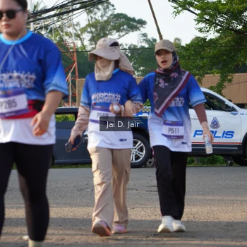 Runner Photo 3484365
