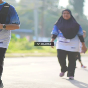 Runner Photo 3484371