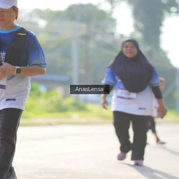 Runner Photo 3484373