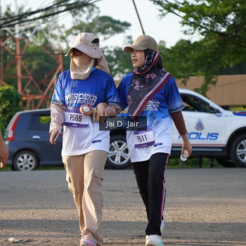 Runner Photo 3484387