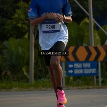 Runner Photo 3484397