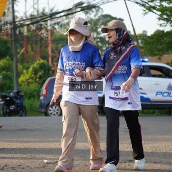 Runner Photo 3484401