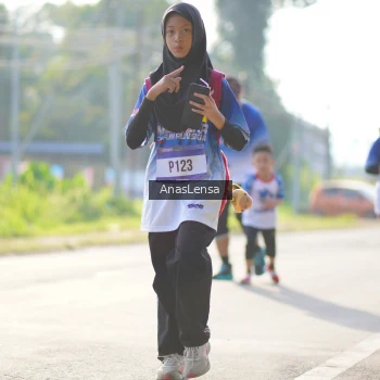 Runner Photo 3484442
