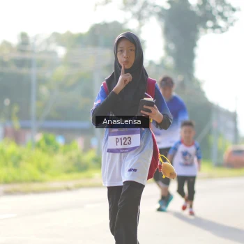 Runner Photo 3484443