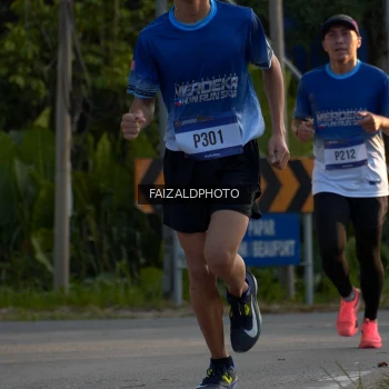 Runner Photo 3484471