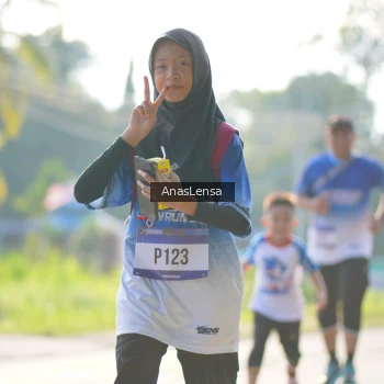 Runner Photo 3484487