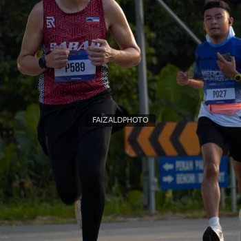 Runner Photo 3484514