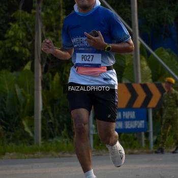 Runner Photo 3484515
