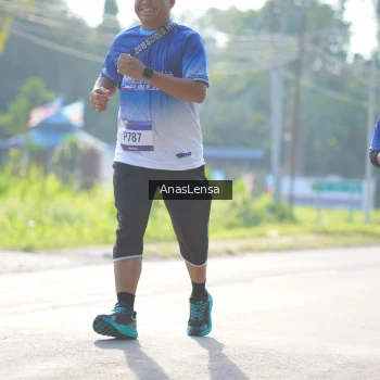 Runner Photo 3484531