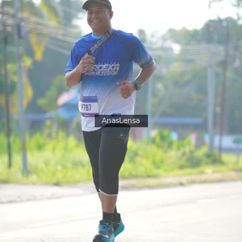 Runner Photo 3484533