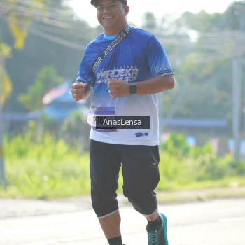 Runner Photo 3484537