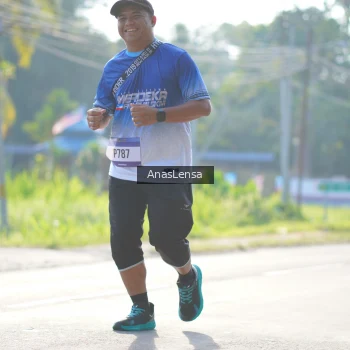 Runner Photo 3484540