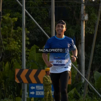 Runner Photo 3484541
