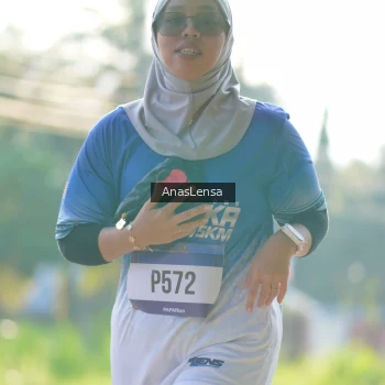 Runner Photo 3484588