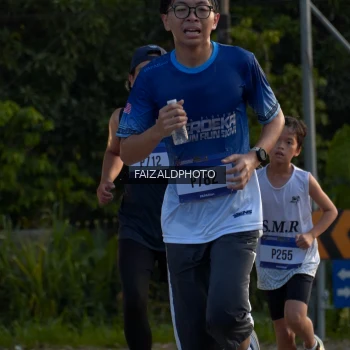 Runner Photo 3484603