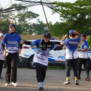 Runner Photo 3484611