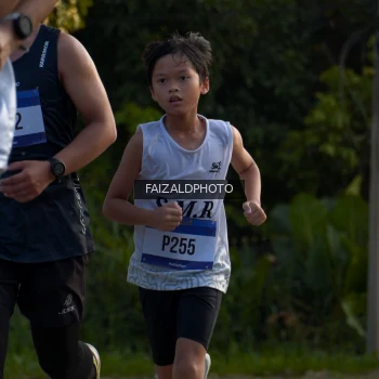 Runner Photo 3484646