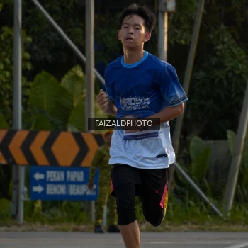 Runner Photo 3484663