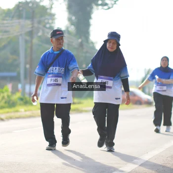 Runner Photo 3484697