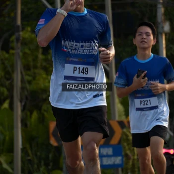 Runner Photo 3484729