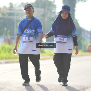 Runner Photo 3484733