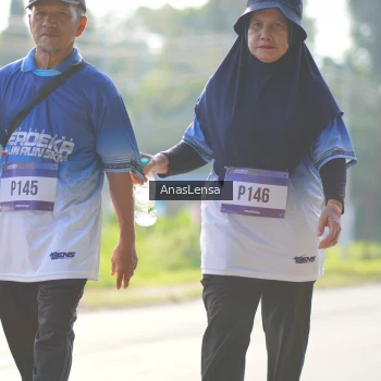 Runner Photo 3484791