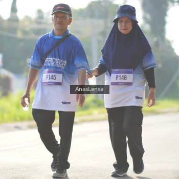 Runner Photo 3484794