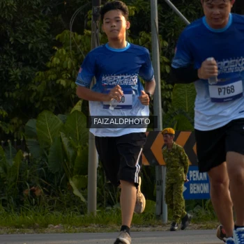 Runner Photo 3484823