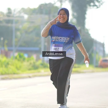 Runner Photo 3484835