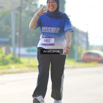 Runner Photo 3484840