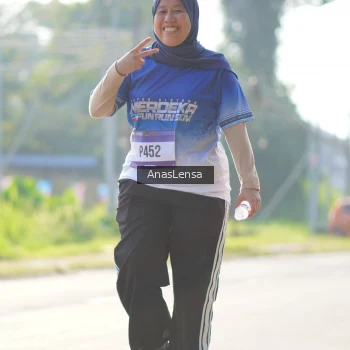 Runner Photo 3484841