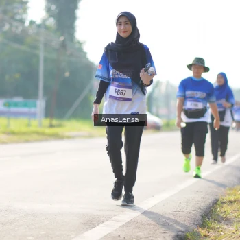 Runner Photo 3484848