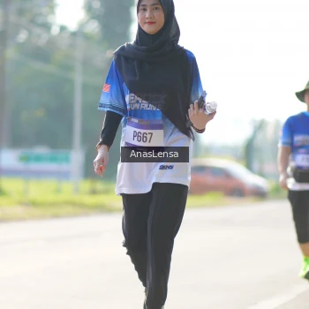 Runner Photo 3484857