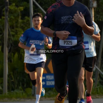 Runner Photo 3484872