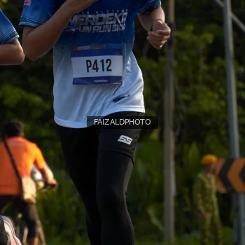 Runner Photo 3484880