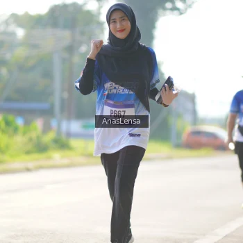 Runner Photo 3484890