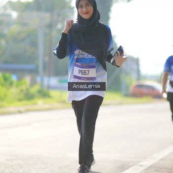 Runner Photo 3484891