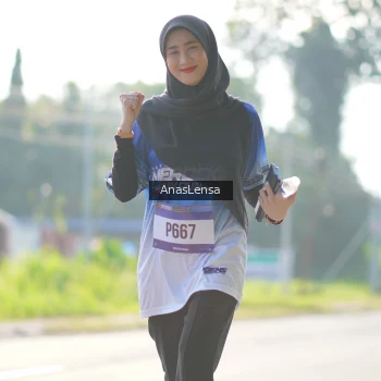 Runner Photo 3484893